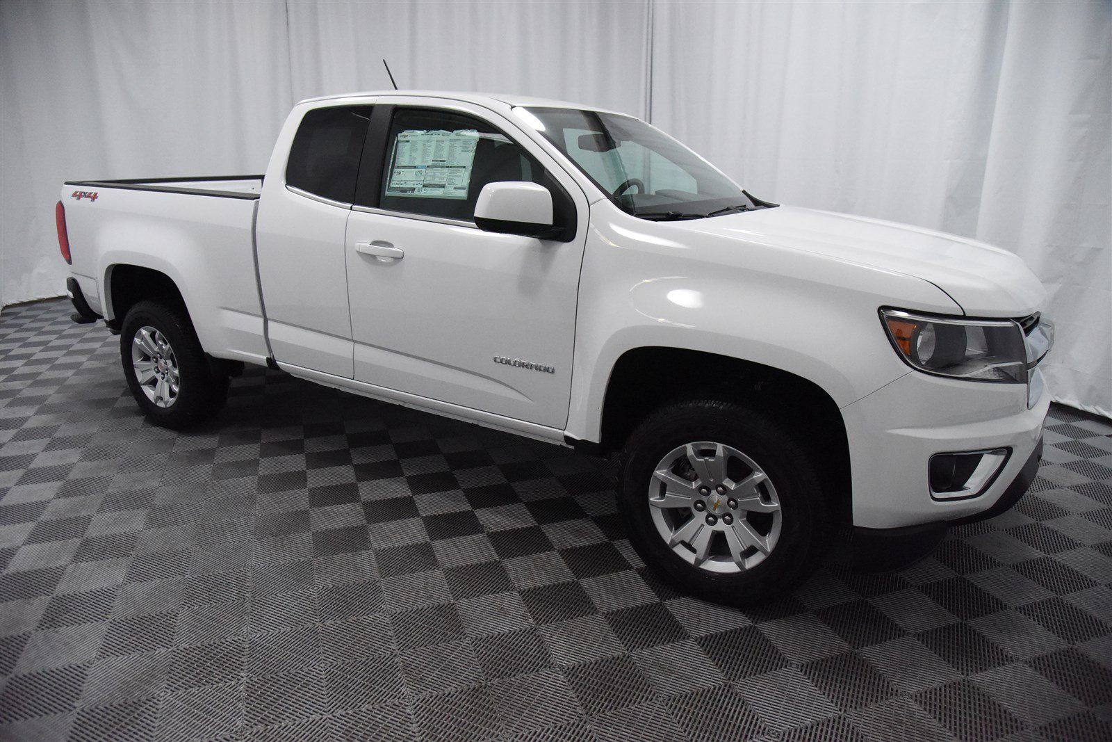 New 2018 Chevrolet Colorado Extended Cab LT 4x4 Truck in Wichita # ...