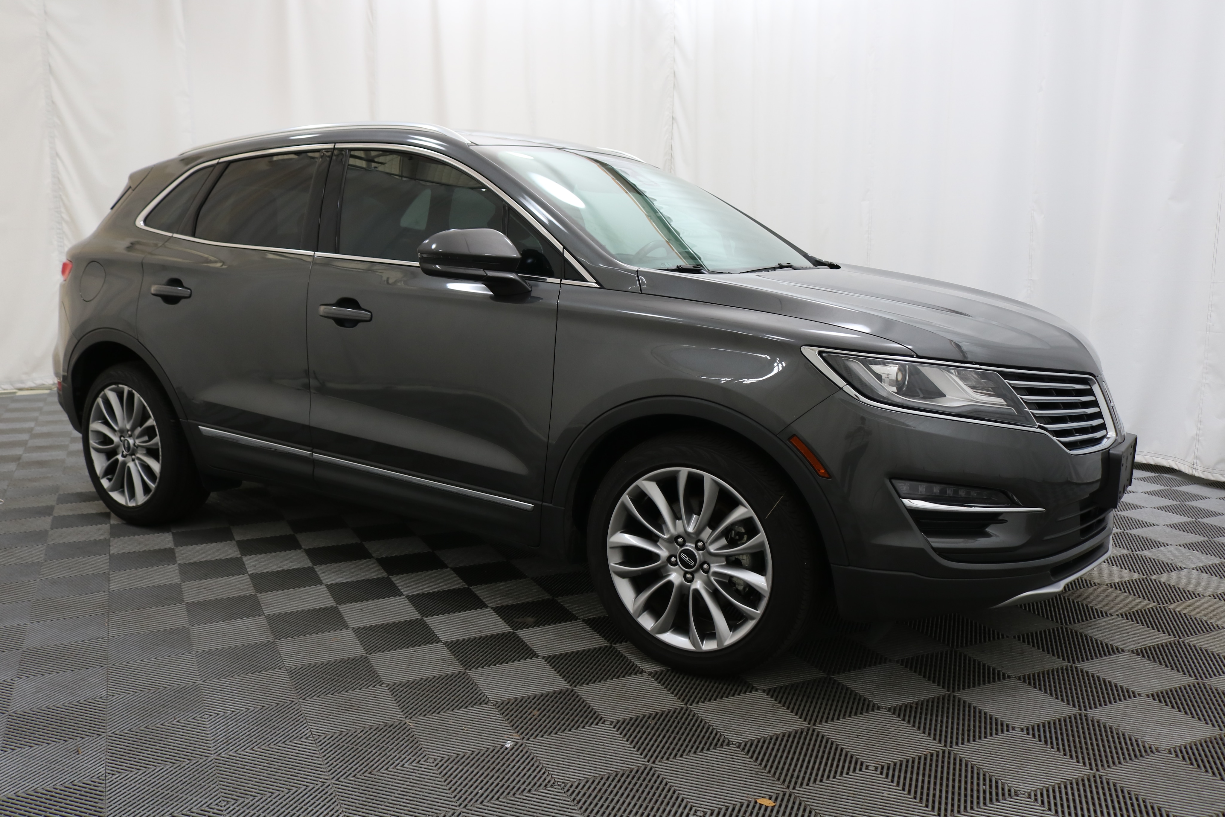 Certified Pre Owned 2017 Lincoln Mkc Reserve Fwd Suv